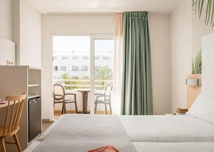 Alegria Florida Hotel Santa Susana